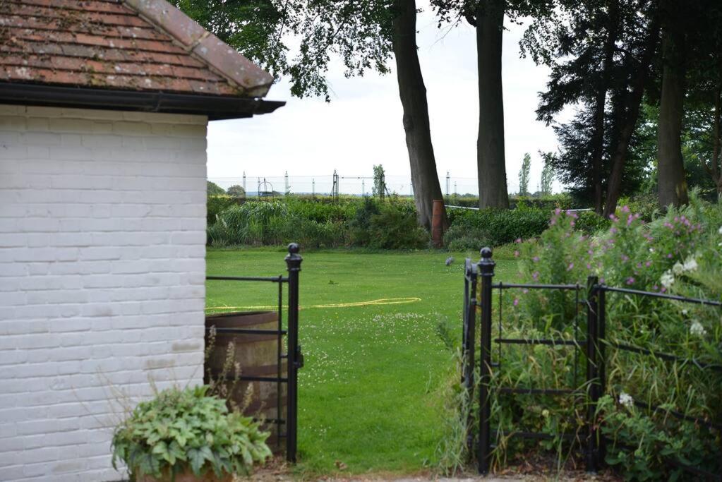Highfield Lodge Tring Exterior photo