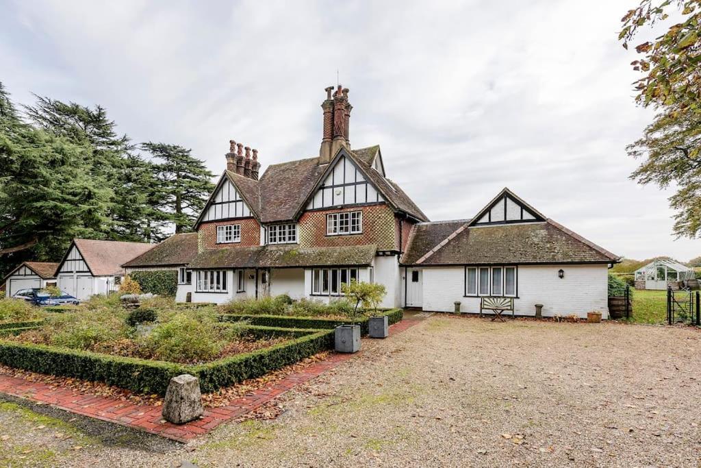 Highfield Lodge Tring Exterior photo
